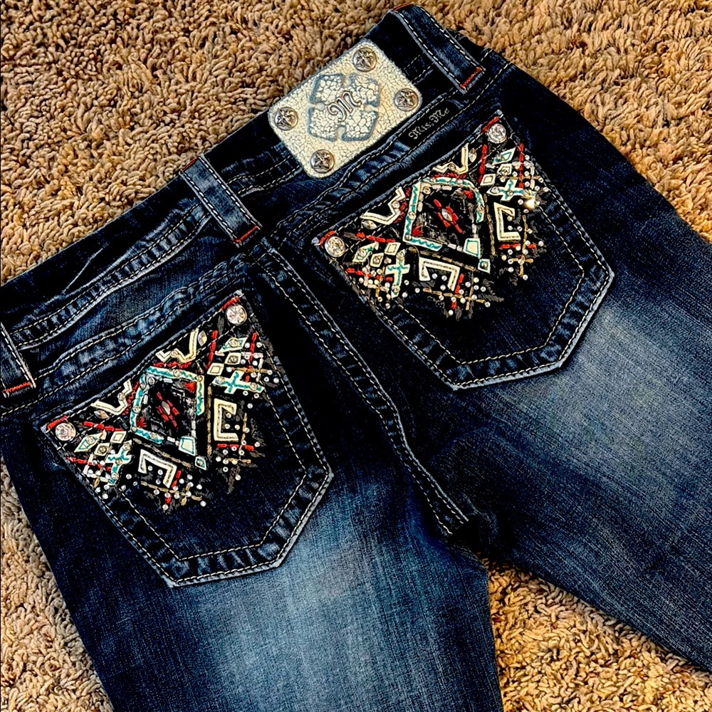 Miss Me Crop with Colorful Embroidery